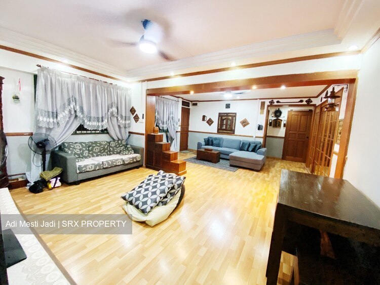Jurong West Street 81 thumbnail photo